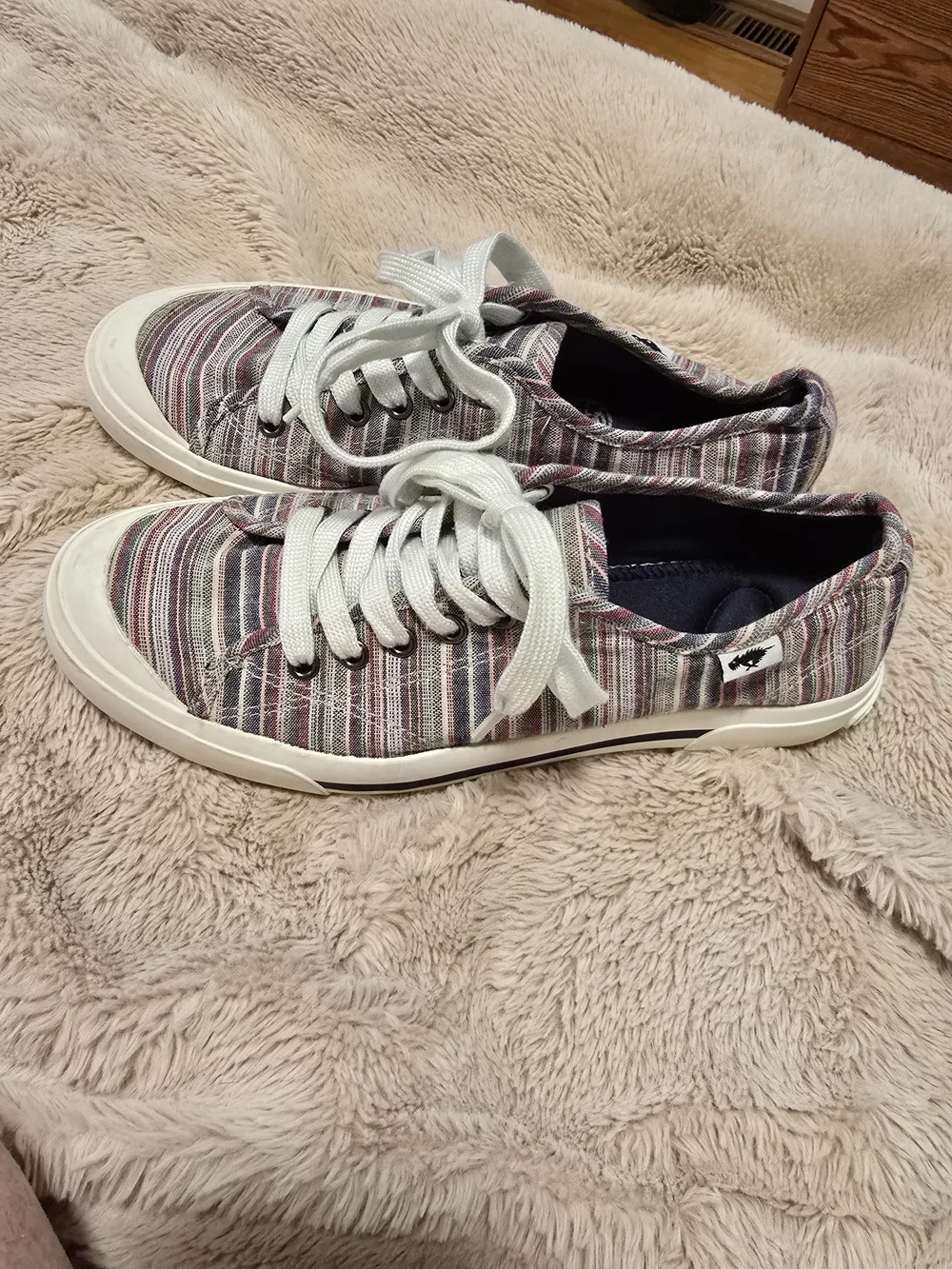 Rocket Dog Women's Size 10 Striped Canvas Lace Up Sneakers Casual Shoes EU 41